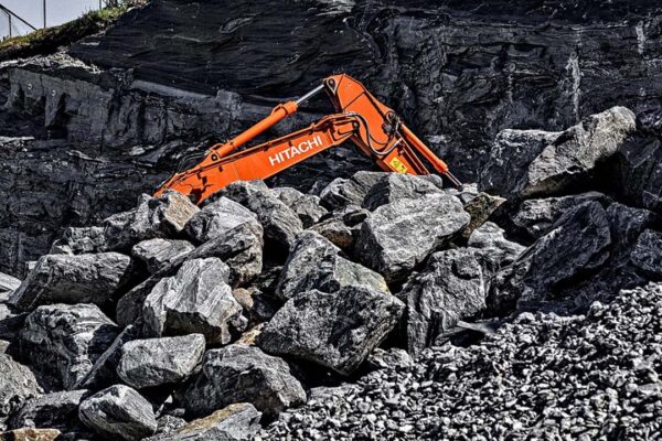 Nigeria resource rich states IGR minerals lag despite endowments Enugu surge